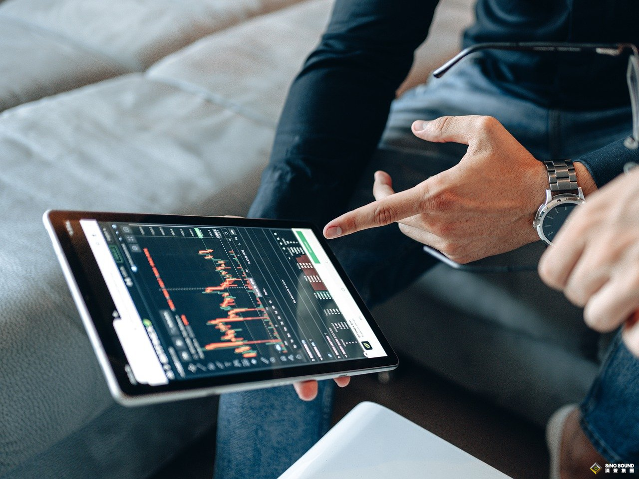 现货白银资讯APP与交易成败